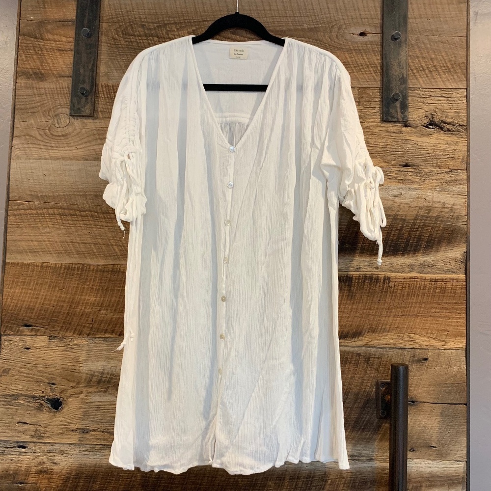 EUC – Esencia by Spiritum – Luxe Crepe Resort Dress – White – S/M